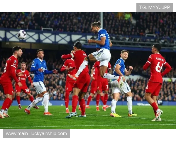 科隆迎战RB莱比锡，主场复苏势头遭遇强敌考验