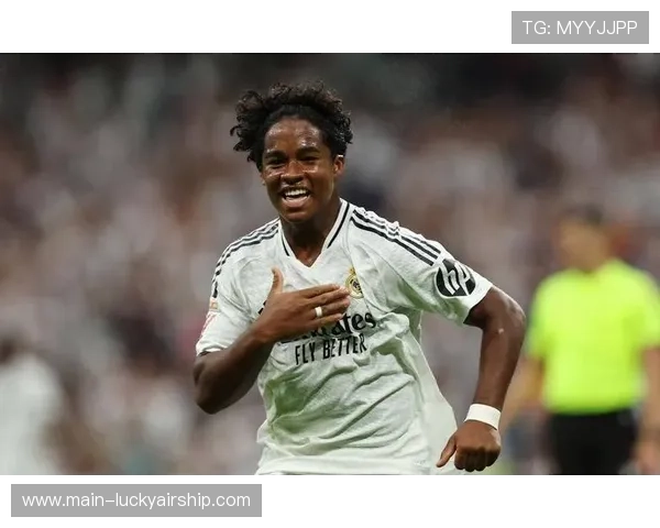 恩德里克租借里昂首月当选法甲月度最佳球员 恩德里克租借里昂首月当选法甲月度最佳球员